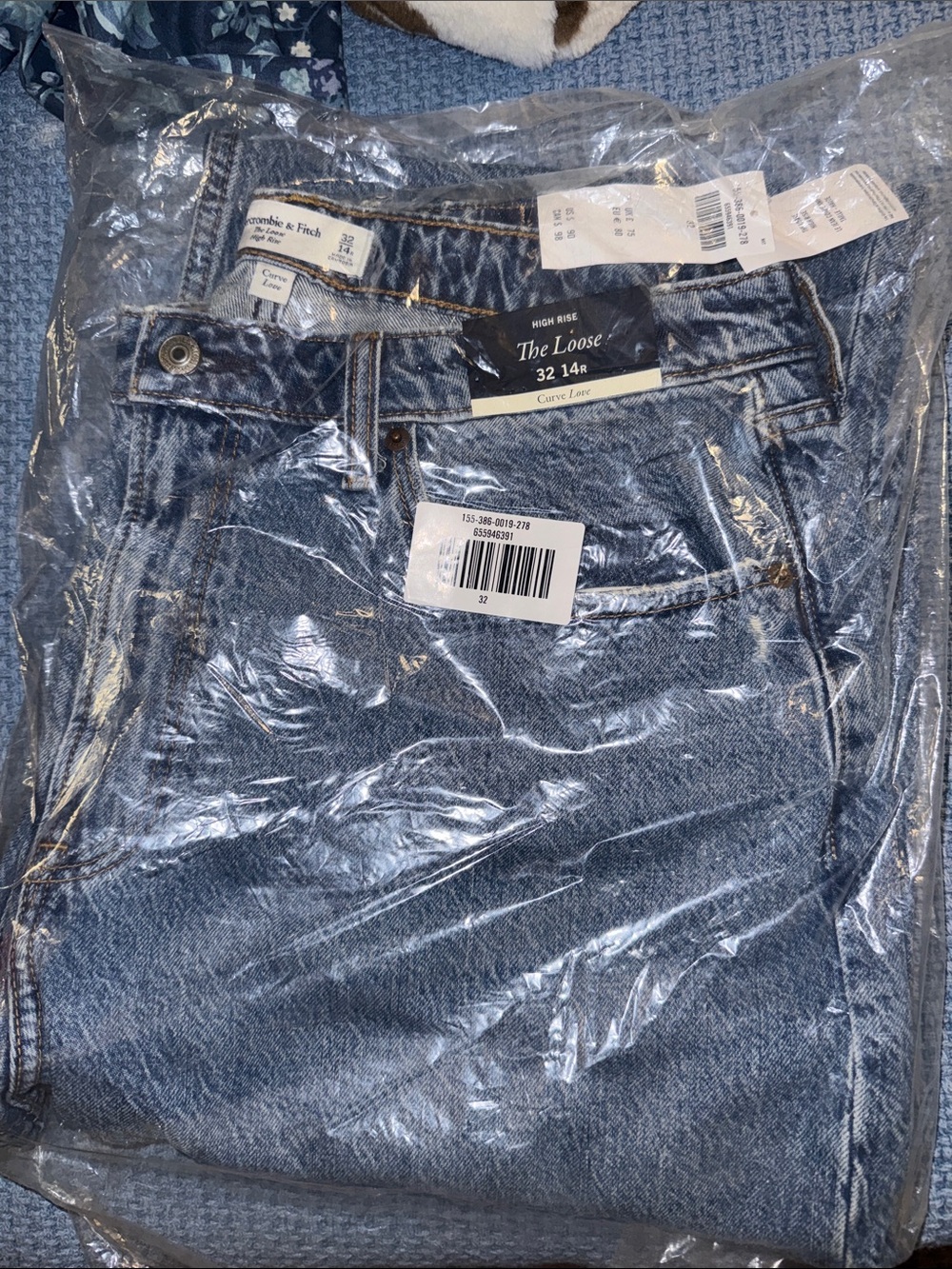 Abercrombie & Fitch High-Rise Loose Jeans - Light Blue Denim
